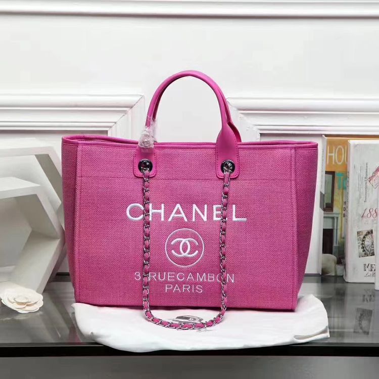 Yes Lady Finance: Why designer handbags may be worth it - Chatelaine
