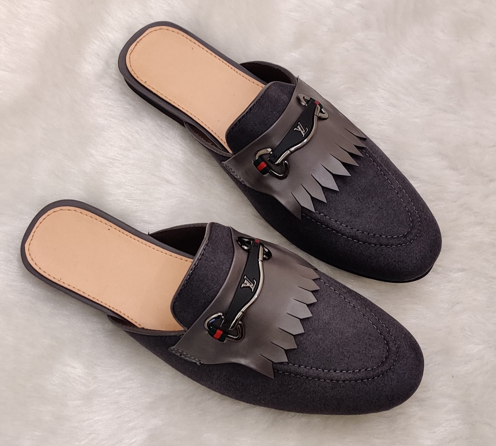 Louis Vuitton Slipper Slippers