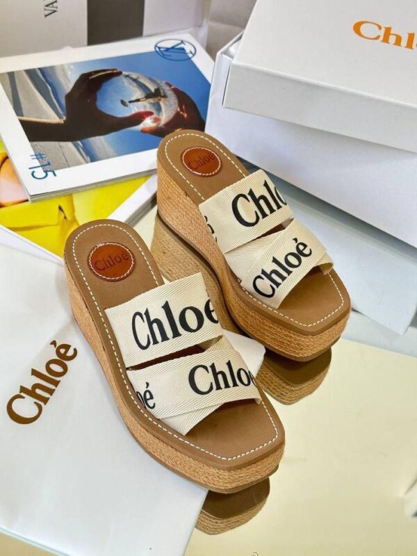 CHLOE FIRST COPY DESIGNER PARTY WEAR SLIDES FOR WOMEN