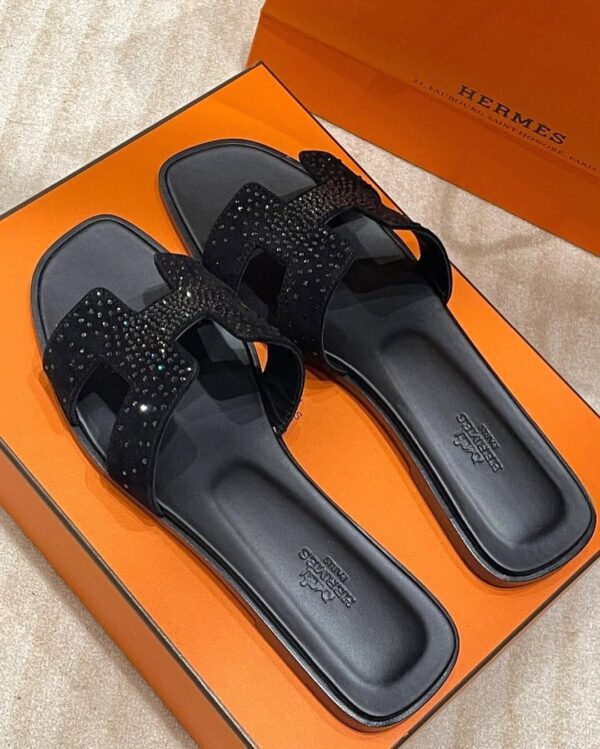 Hermes Fancy Slippers Black Stone for Girls  - Image 4