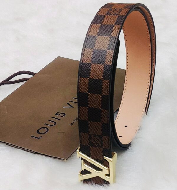 Louis Vuitton Formal First Copy Belt with a 40mm Leather Strap - Image 6