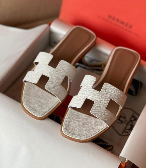 Hermes Casual & Stylish Flats For Women - Image 13