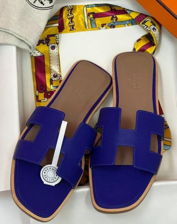 Hermes Casual & Stylish Flats For Women - Image 9