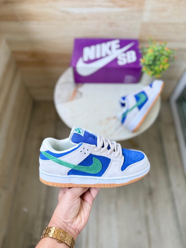 NIKE SB DUNK PHANTOM HYPER FIRST COPY HIGH-QUALITY SNEAKERS - Image 5