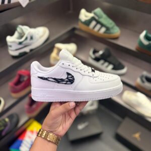 FIRST COPY NIKE AIRFORCE ONE MOLTEN METAL VENOM