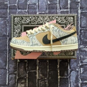 FIRST COPY NIKE SB DUNK Travis Scott 2023