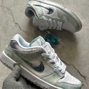 FIRST COPY Nike SB dunk year of the dragon