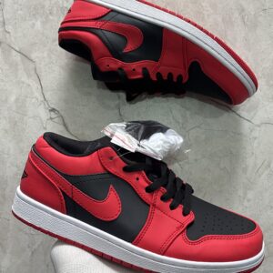 FIRST COPY Jordan cut low Shoes