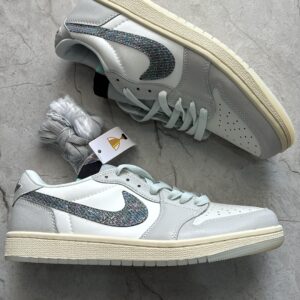 FIRST COPY Jordan cut low new color shoes for men