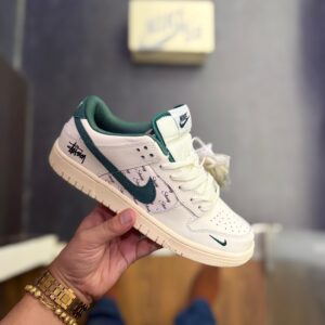 FIRST COPY NIKE SB DUNK STUSSY WHITE GREEN 2025