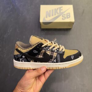 FIRST COPY Nike Jordan SB Dunk X Travis Scott Cactus Jack