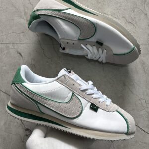 FIRST COPY Nike cortez petals Shoes