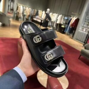 FIRST COPY GUCCI LEATHER SLIDES FOR WOMAN