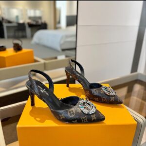 FIRST COPY LOUIS VUITTON HEELS