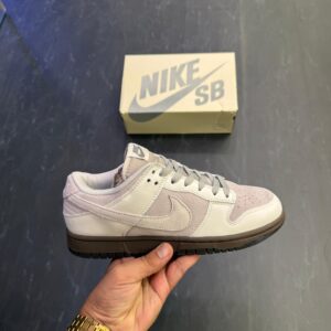 FIRST COPY NIKE SB DUNK IRONSTONE FOR MEN
