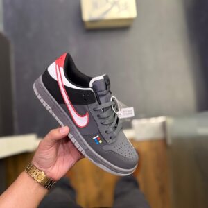 FIRST COPY NIKE SB DUNK SUPREME GREY FOR MEN