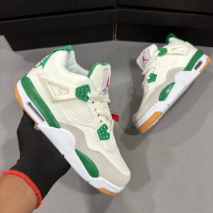 FIRST COPY Nike Air Jordan Retro 4 Shoes For Men