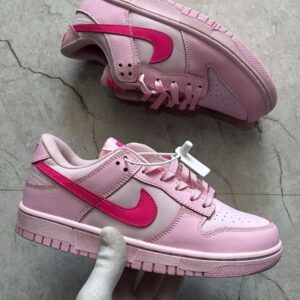 FIRST COPY Nike sb dunk triple pink girls