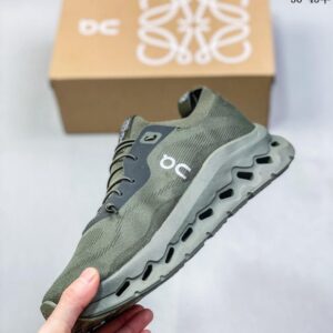 FIRST COPY ON RUNNING X LOEWE CLOUDTILT