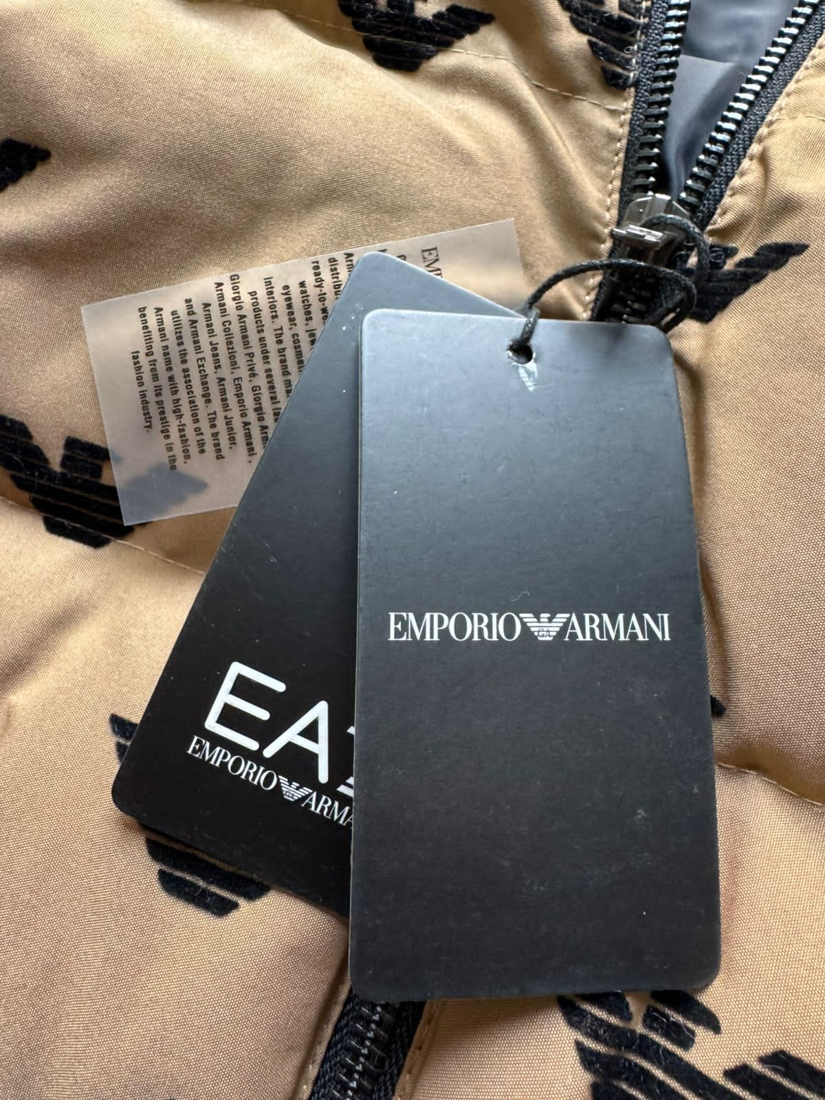 FIRST COPY ARMANI IMPORTED NYLON FABRIC PUFFERS JACKETS - Image 5