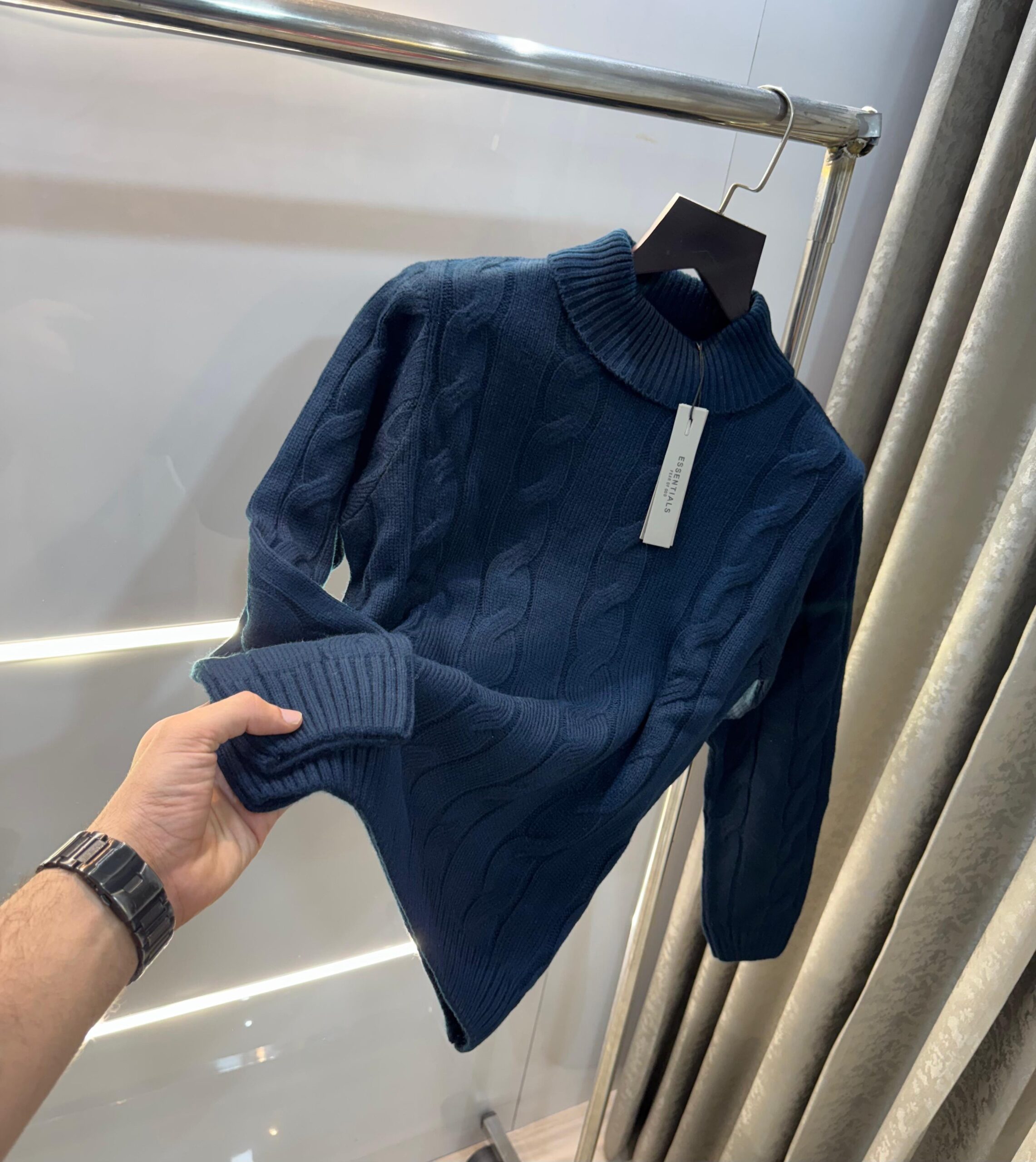 FIRST COPY ESSENTIALS IMPORTED PREMIUM PULL OVER