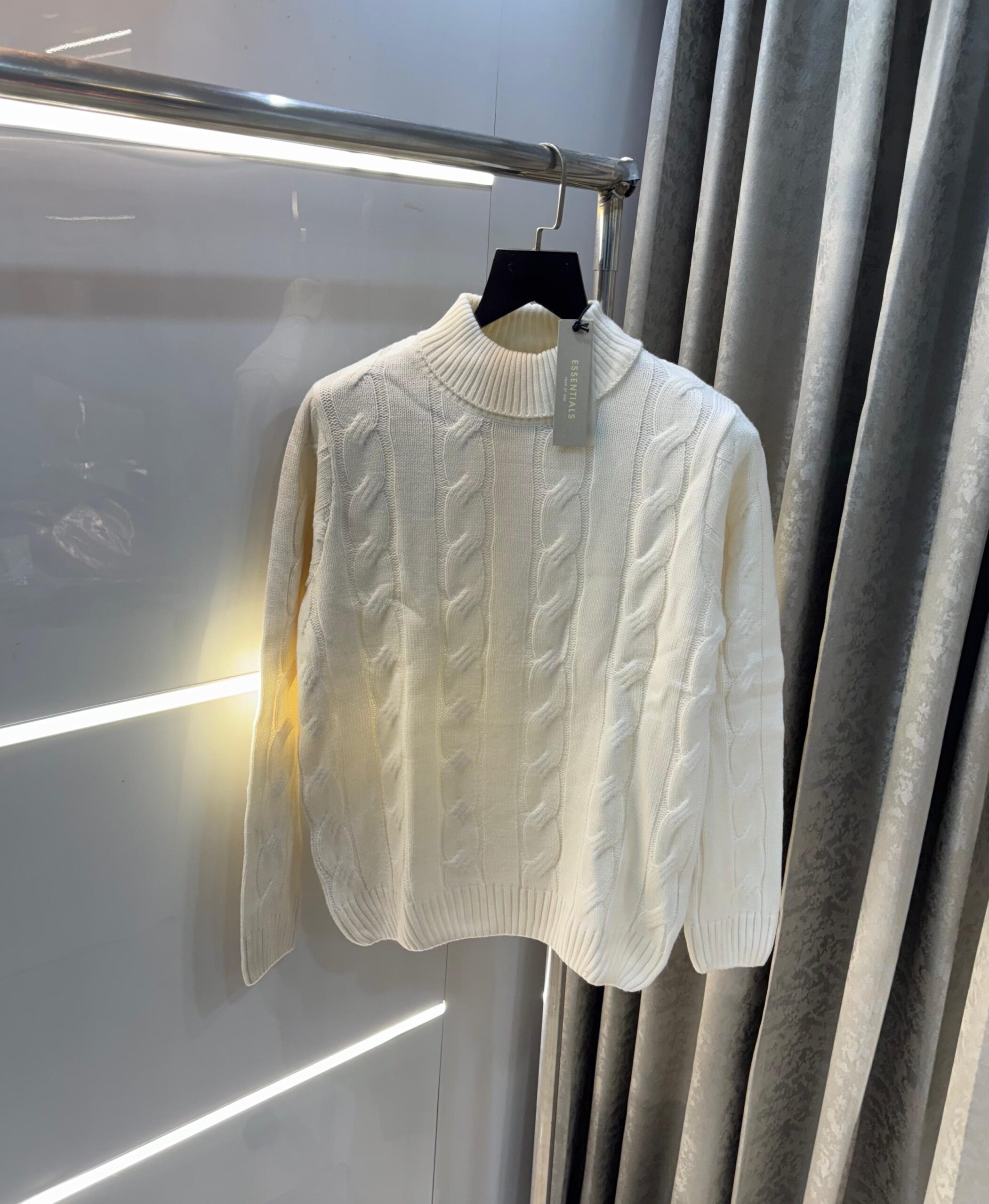 FIRST COPY ESSENTIALS IMPORTED PREMIUM PULL OVER - Image 8