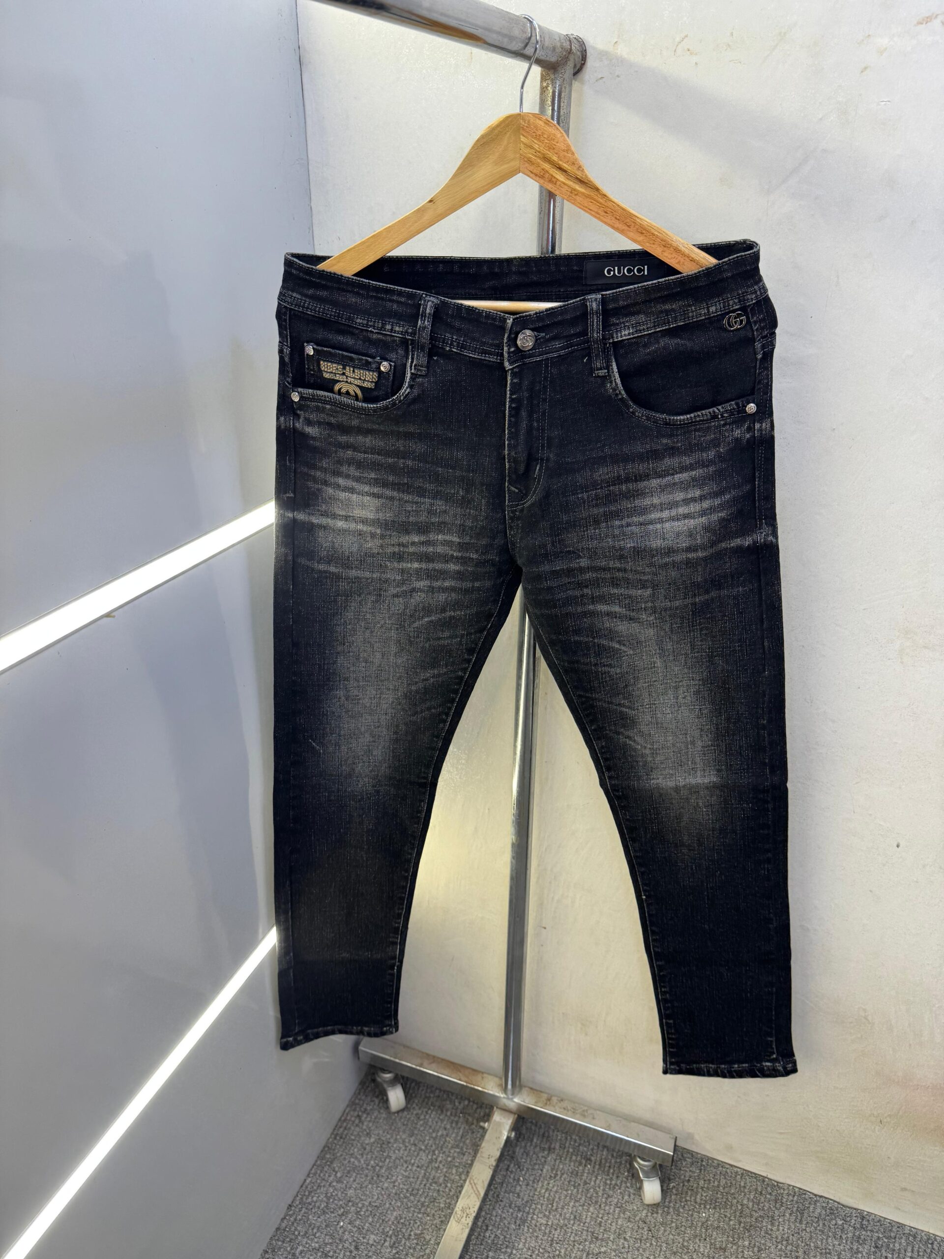 FIRST COPY GUCCI PREMIUM DENIM JEANS - Image 3