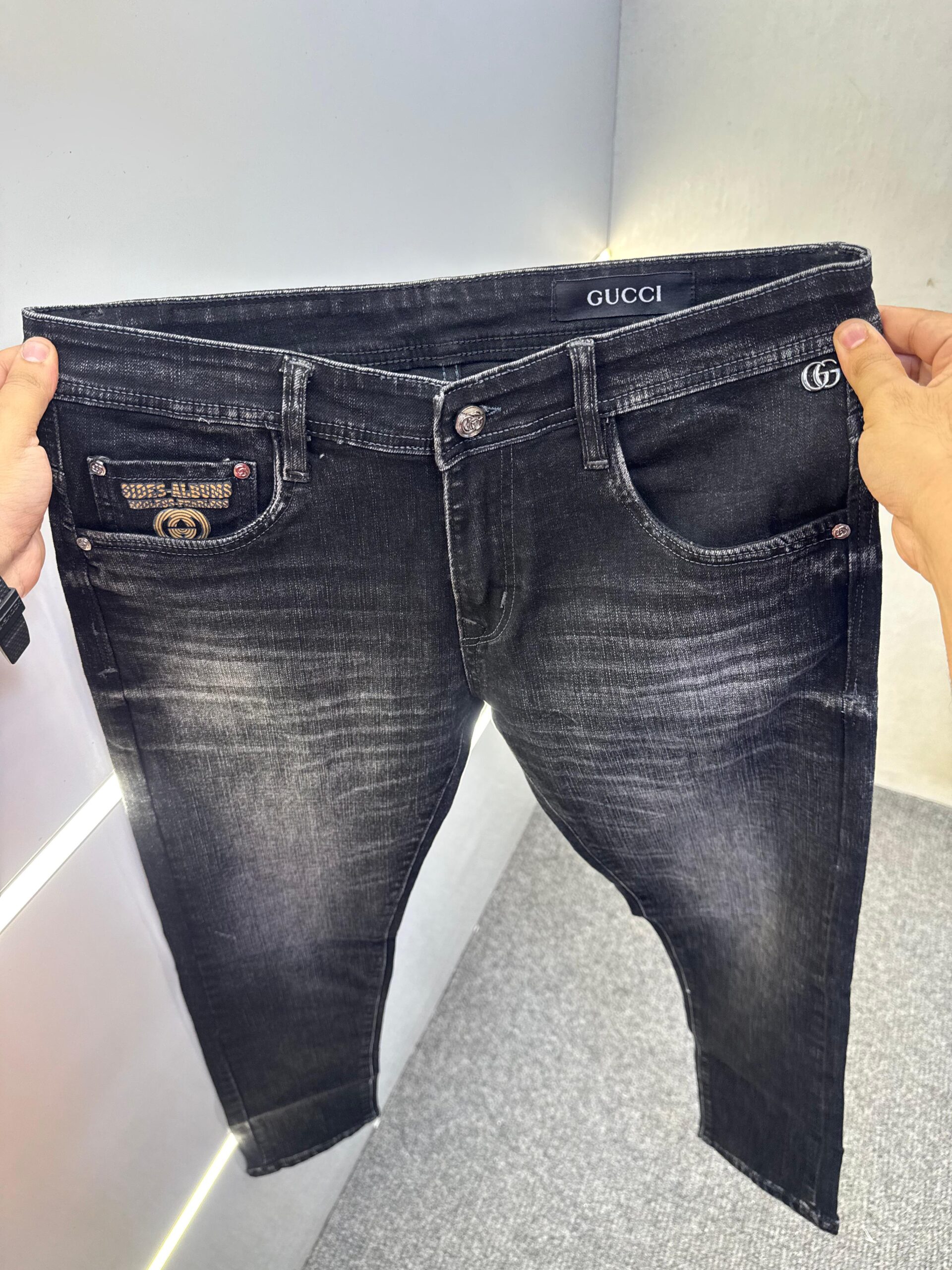 FIRST COPY GUCCI PREMIUM DENIM JEANS - Image 4